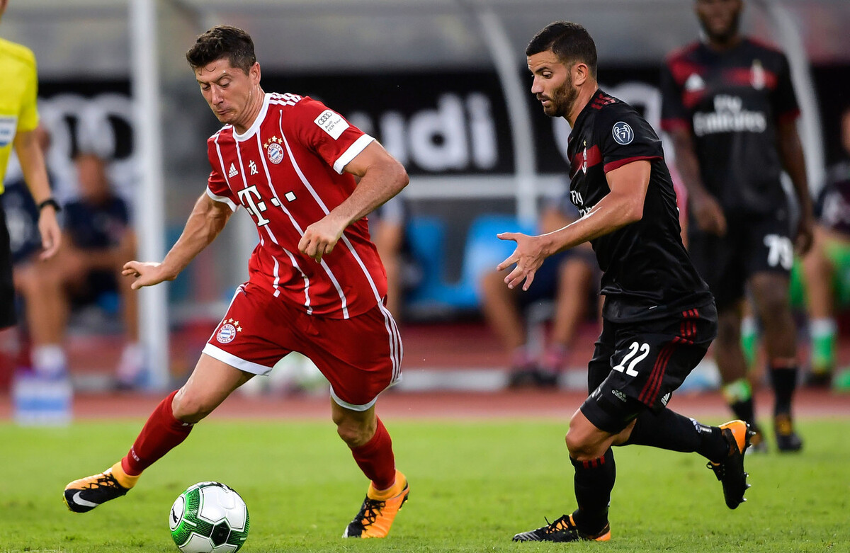 华体会hth-波尔图战平拜仁，莱万补时绝平法甲的简单介绍